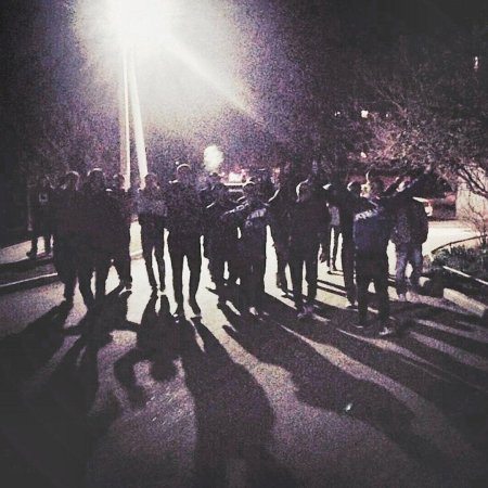 Толпа пацанов