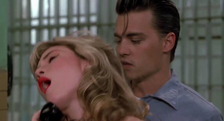 Эми Локейн Плакса