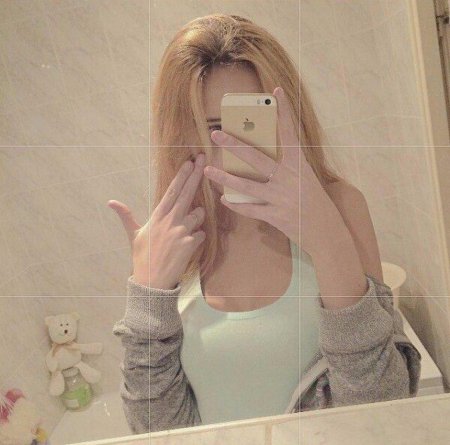 Мария Августина селфи