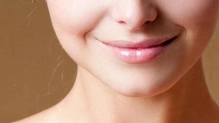 Улыбающиеся губы