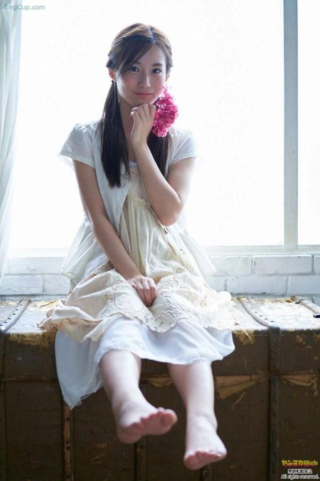 Азиатки босиком