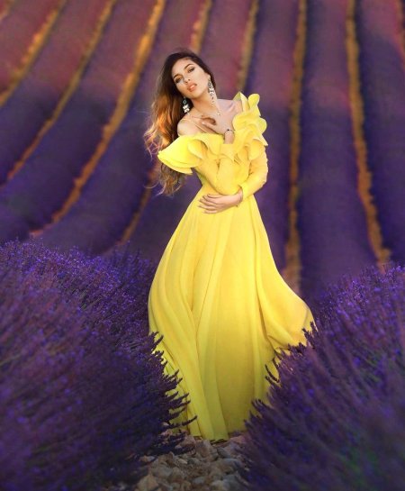 Фотосессия в сиреневом платье