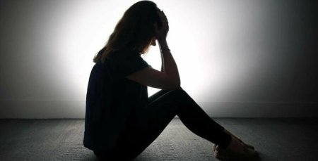 Девушка в депрессии