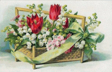 Композиция с цветами и клубникой