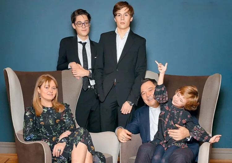 Альберт баков муж Анны Михалковой