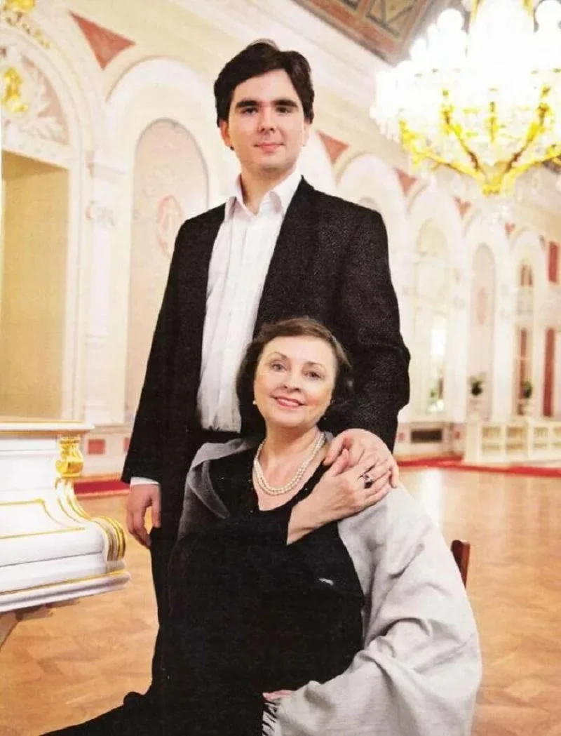 Людмила Семеняка балерина